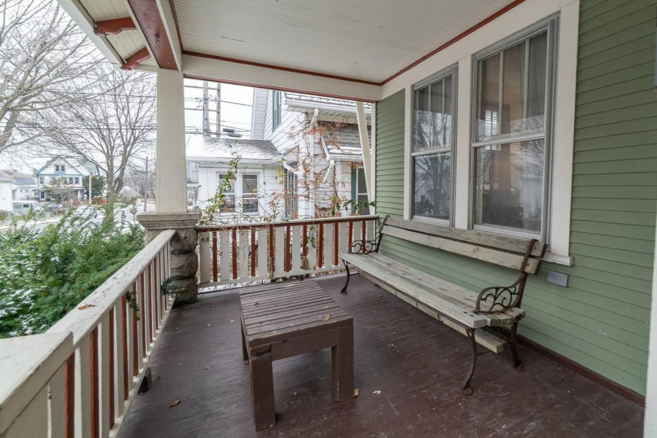 Comfortable 3 Bedroom Craftsman Bungalow In Milwaukee'S Bay View Neighborhood Esterno foto